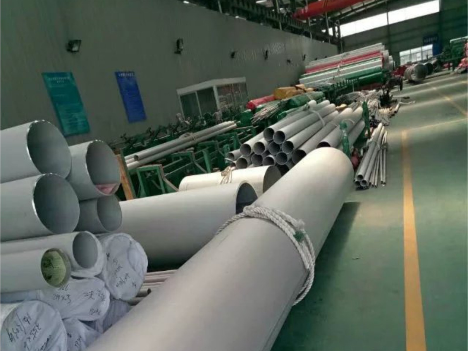 奔際不銹鋼-成品倉庫