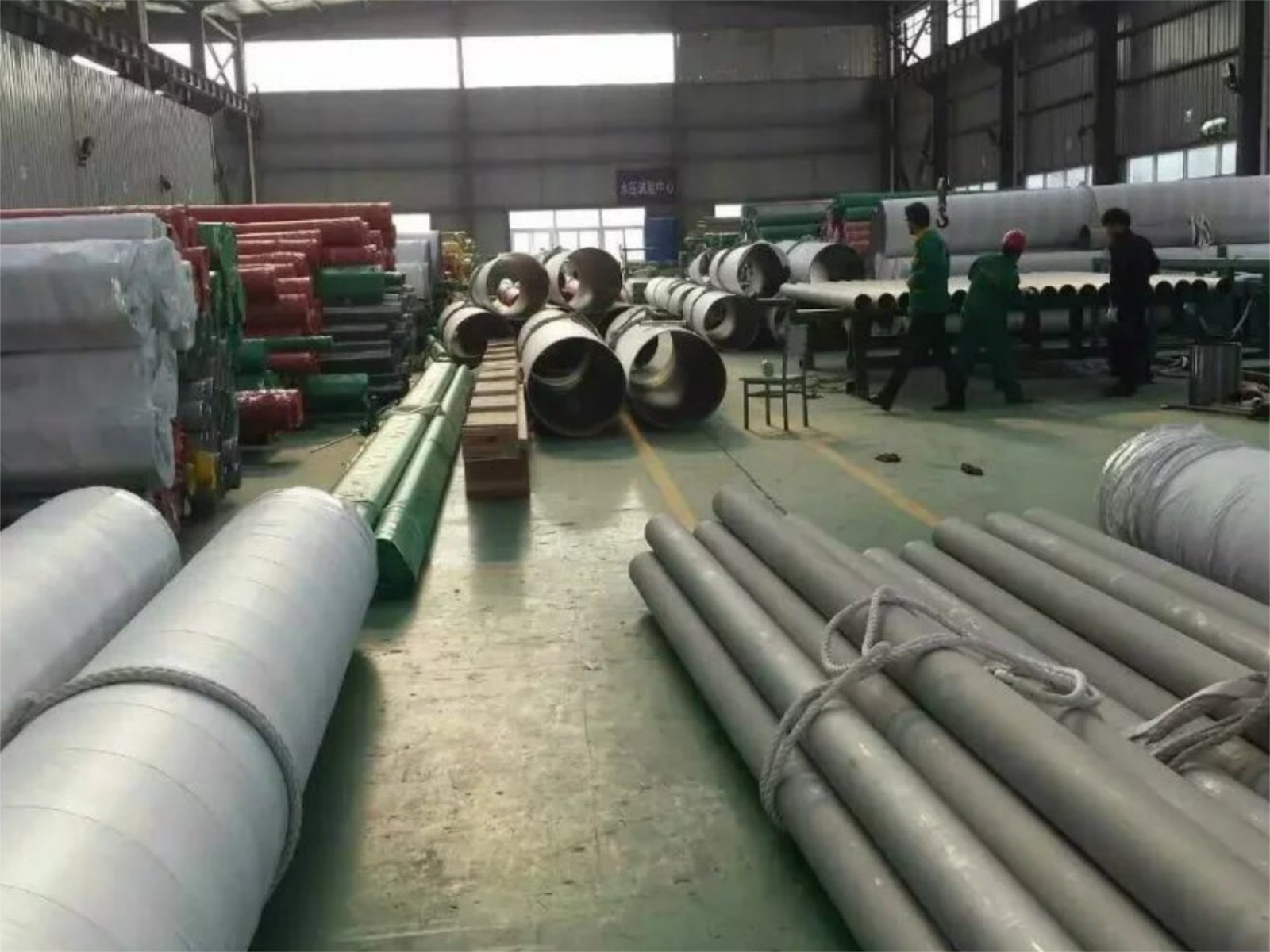 奔際不銹鋼-成品倉庫